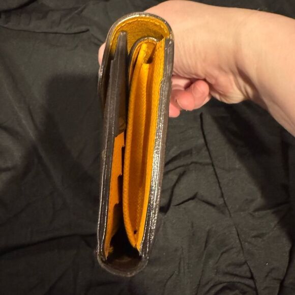 Louis Vuitton Monogram Epi Marie-Lou Long Wallet - Picture 12 of 14